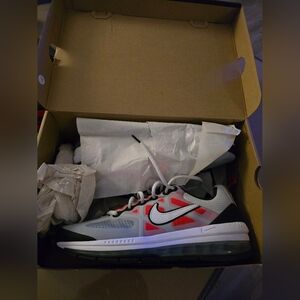 Nike Air Max Genome sz 10